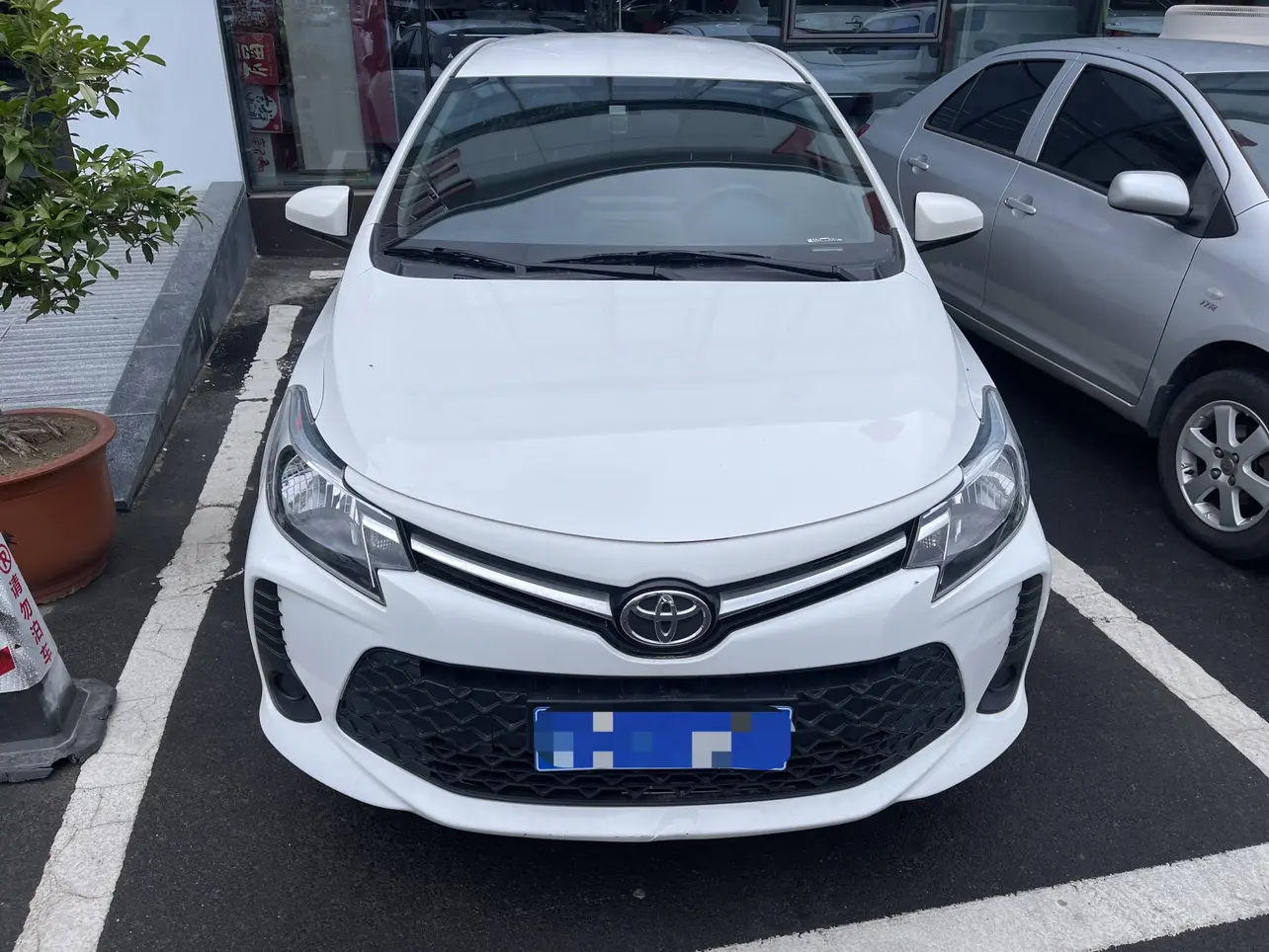 Toyota Vios FS