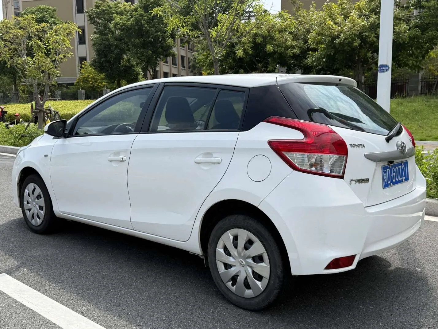 Toyota Yaris L