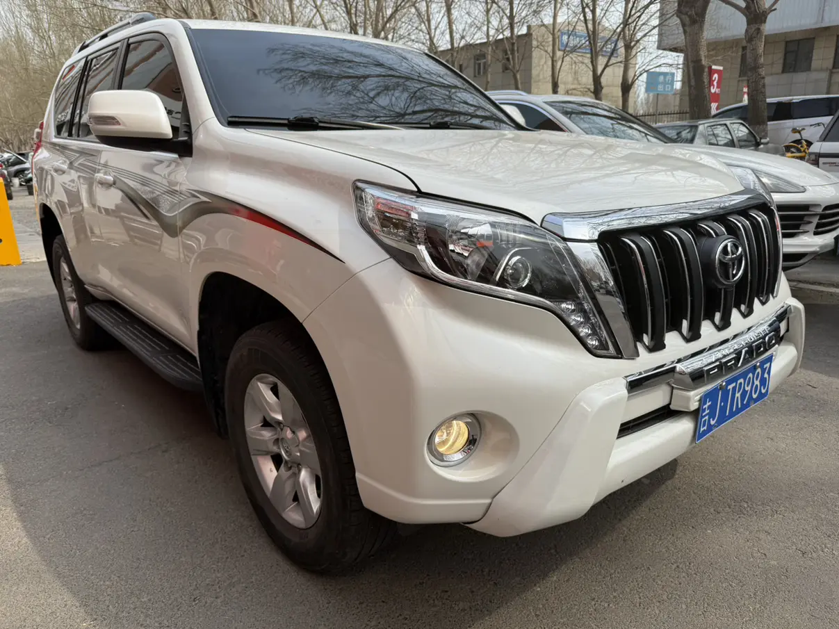 Toyota Prado