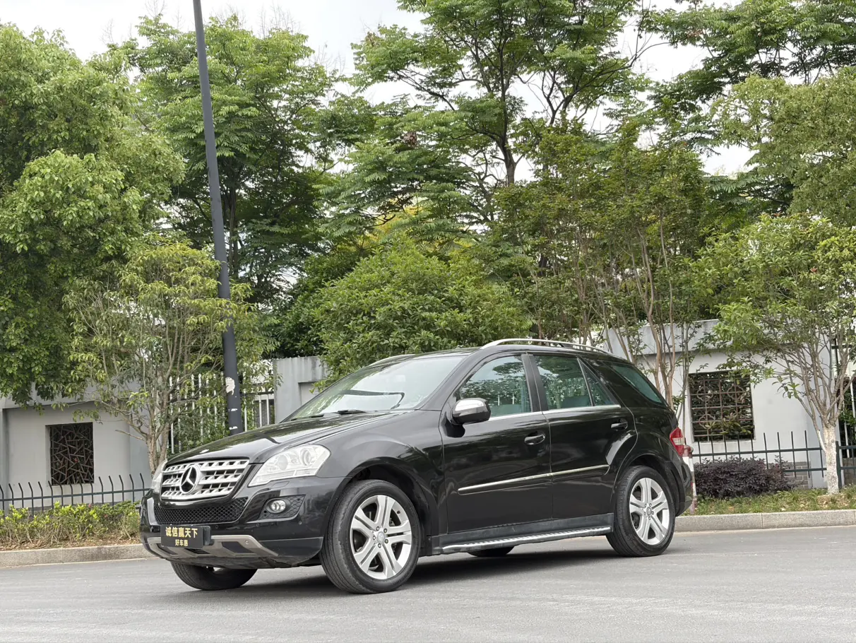 Mercedes-Benz M Class