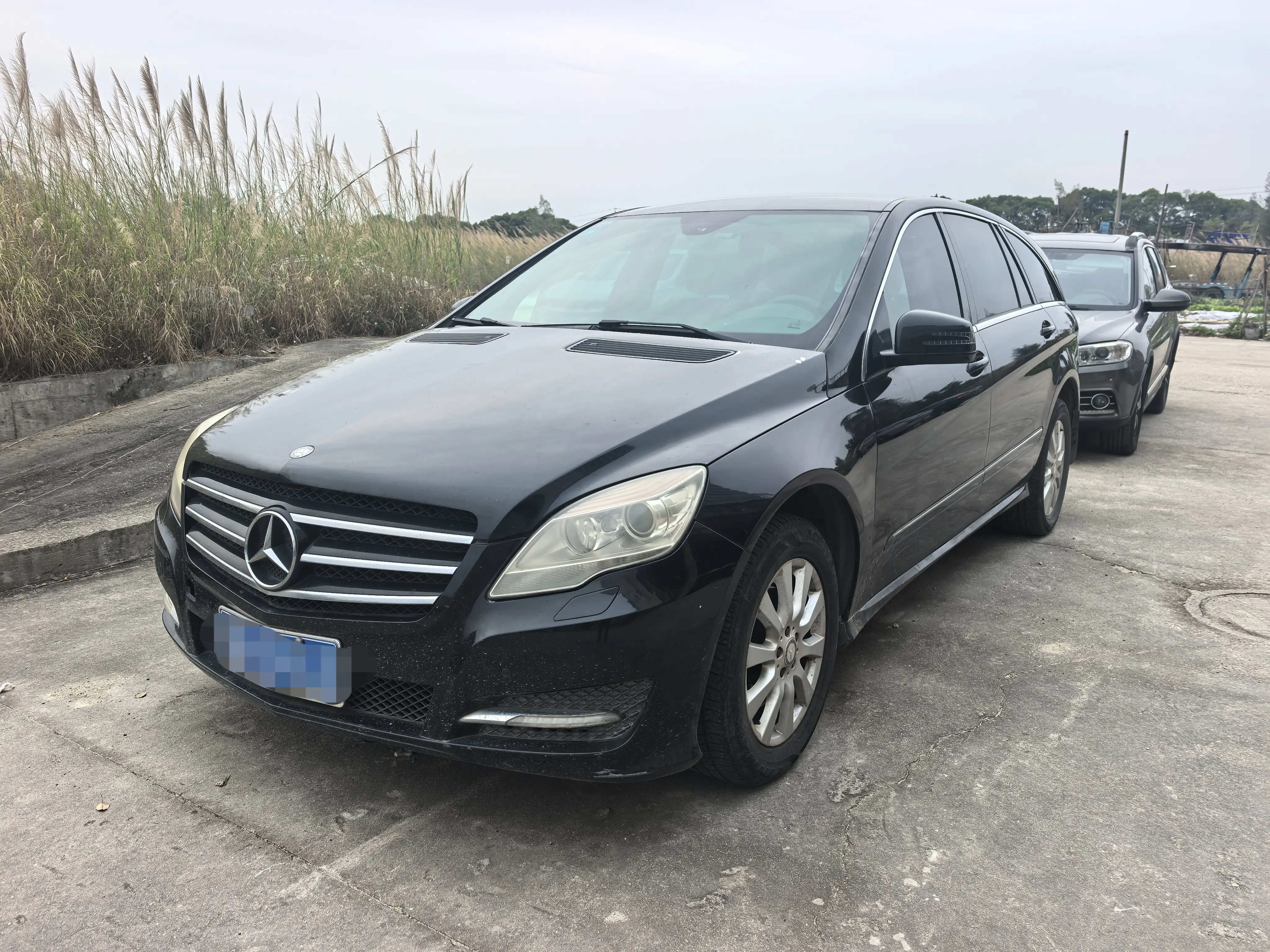 Mercedes-Benz R-Class