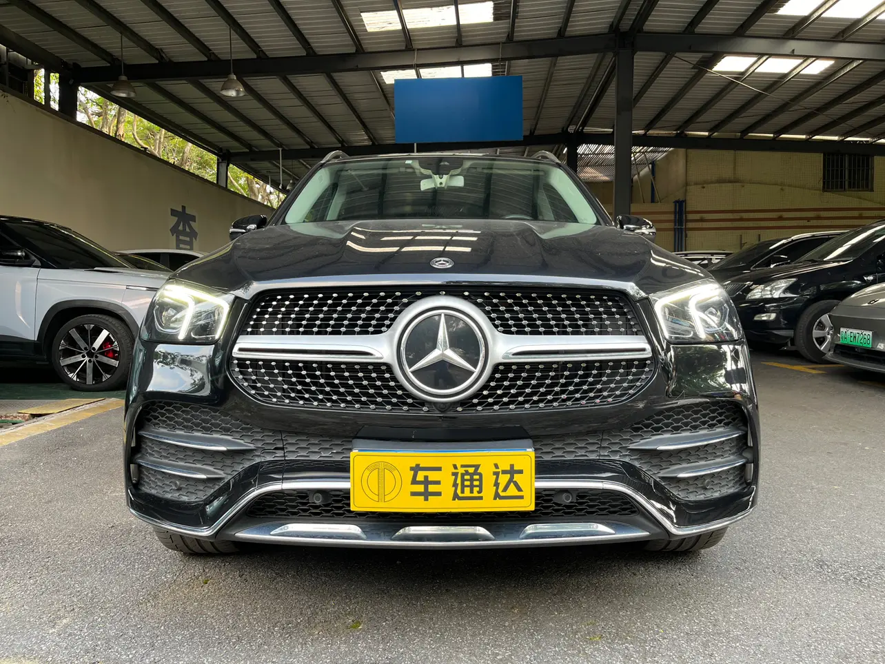 Mercedes-Benz GLE (Imported)