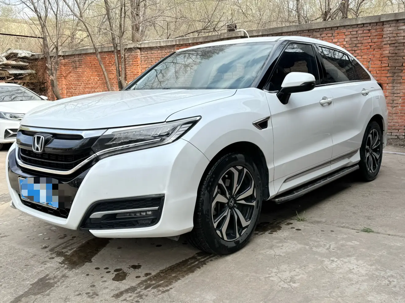 Honda UR-V