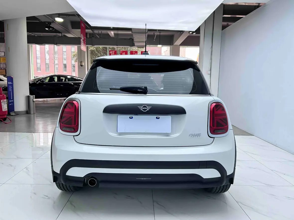MINI 