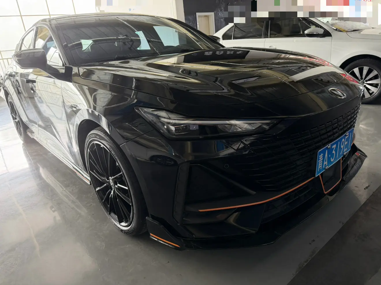 Changan UNI-V
