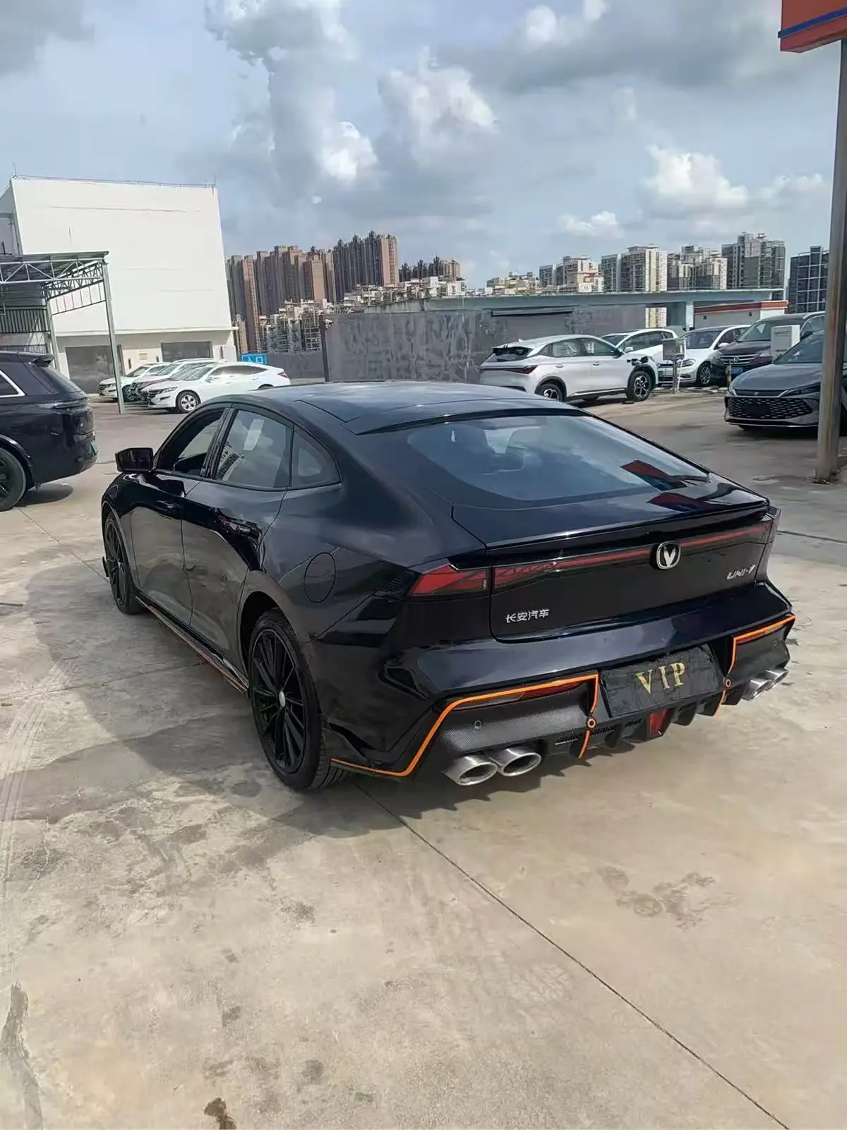 Changan UNI-V