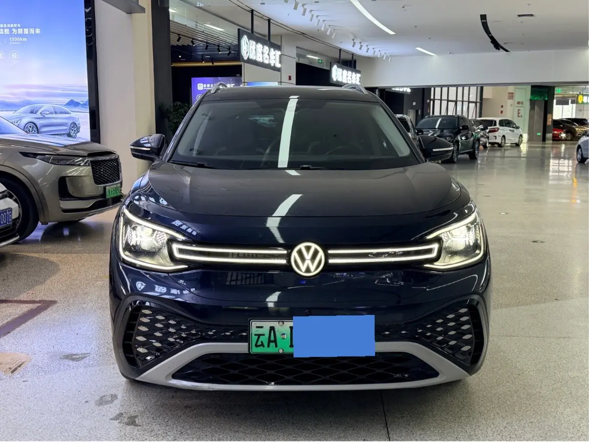 Volkswagen ID.6 CROZZ