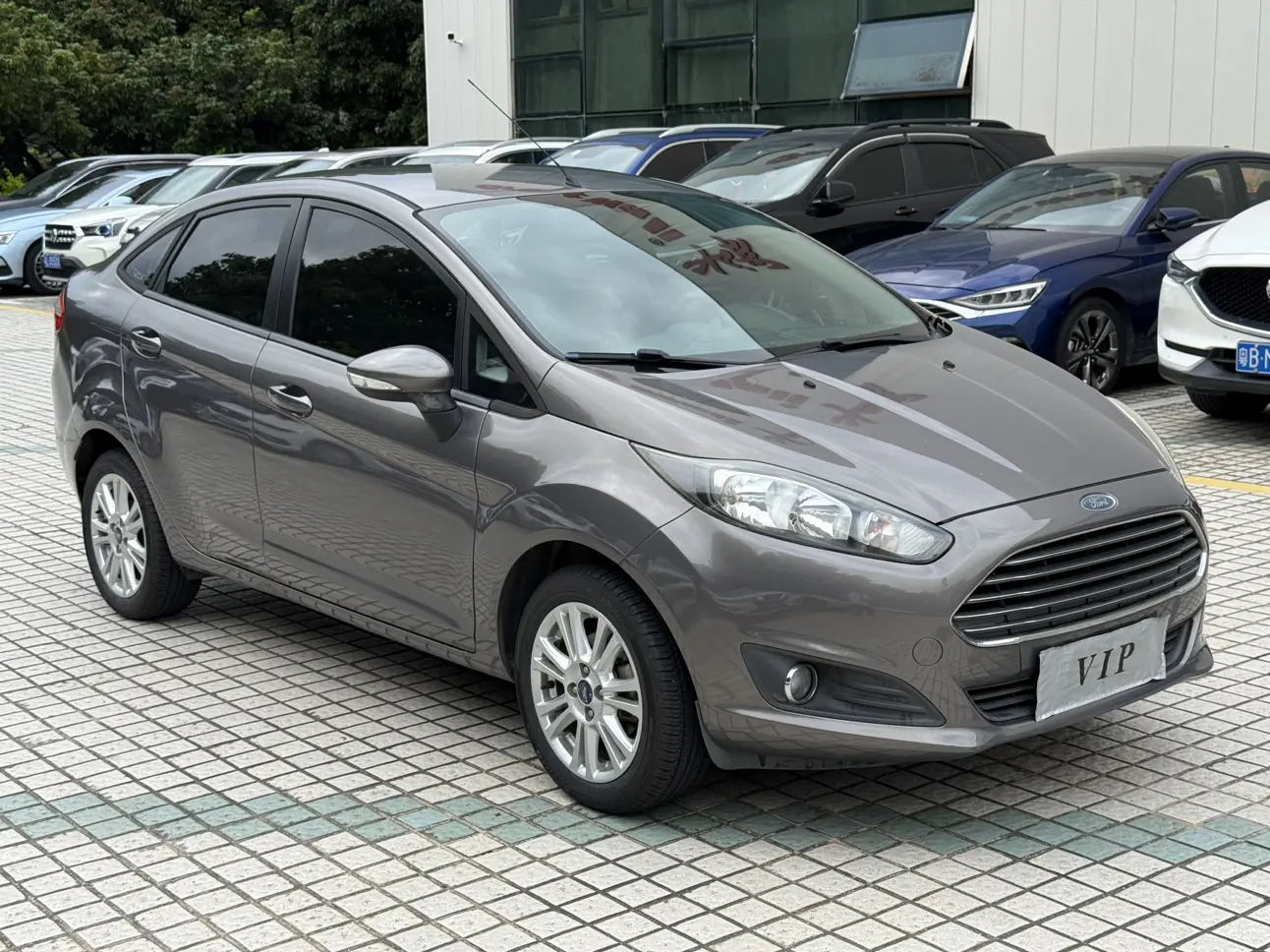 Ford Carnival