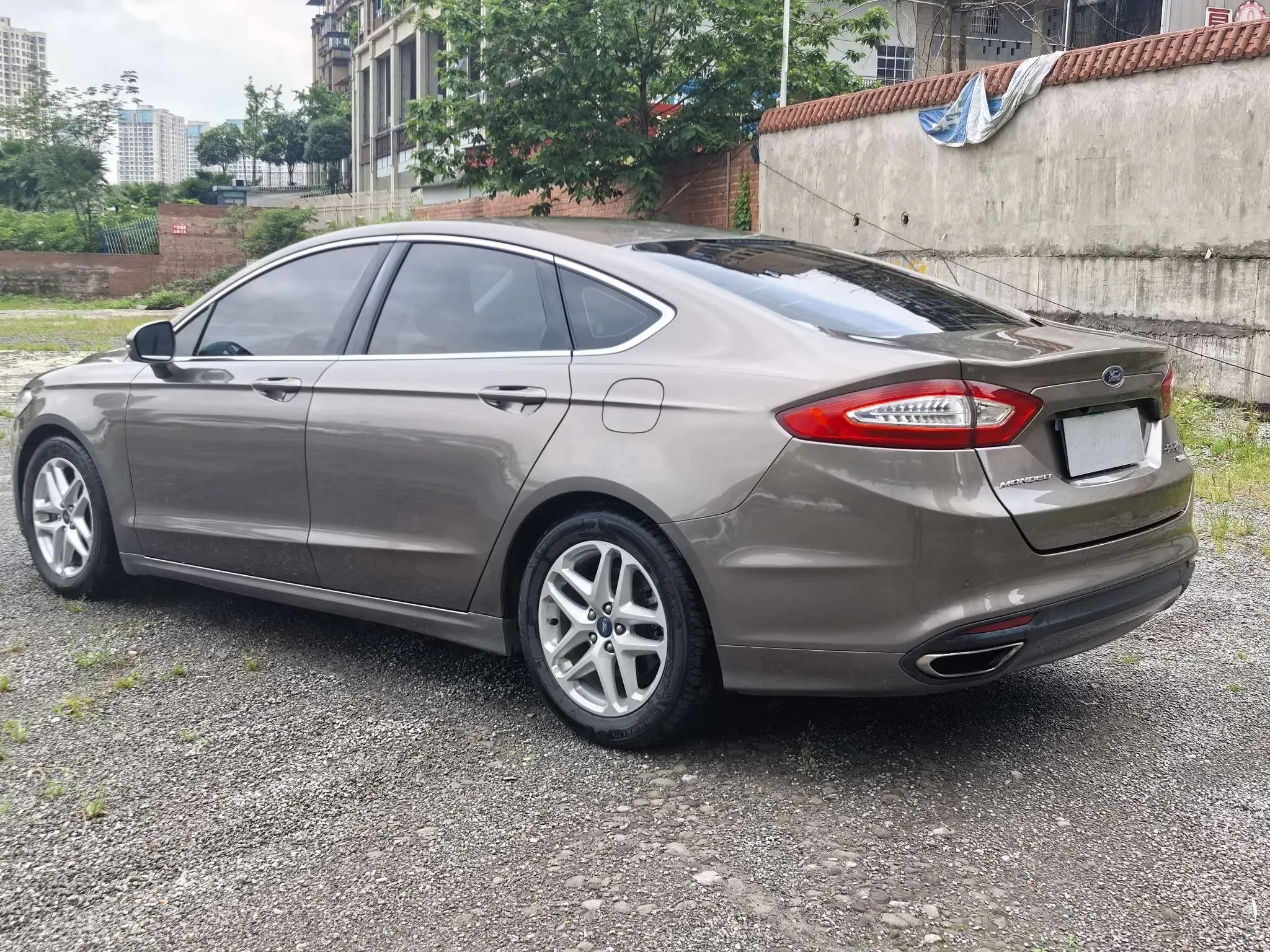 Ford Mondeo