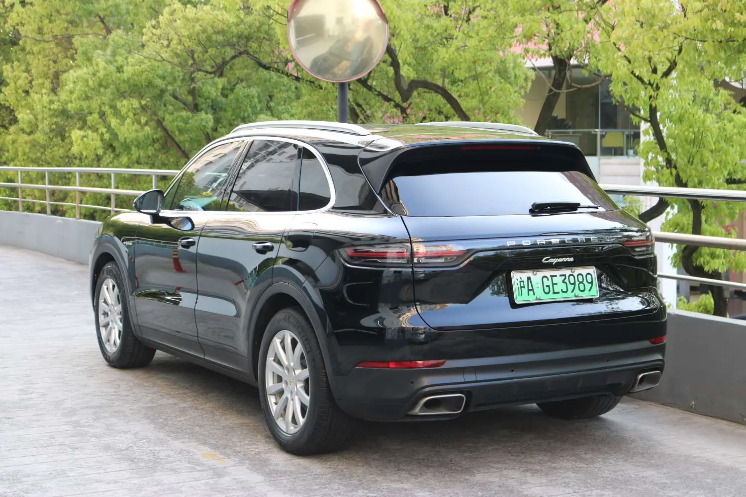 Porsche Cayenne E-Hybrid