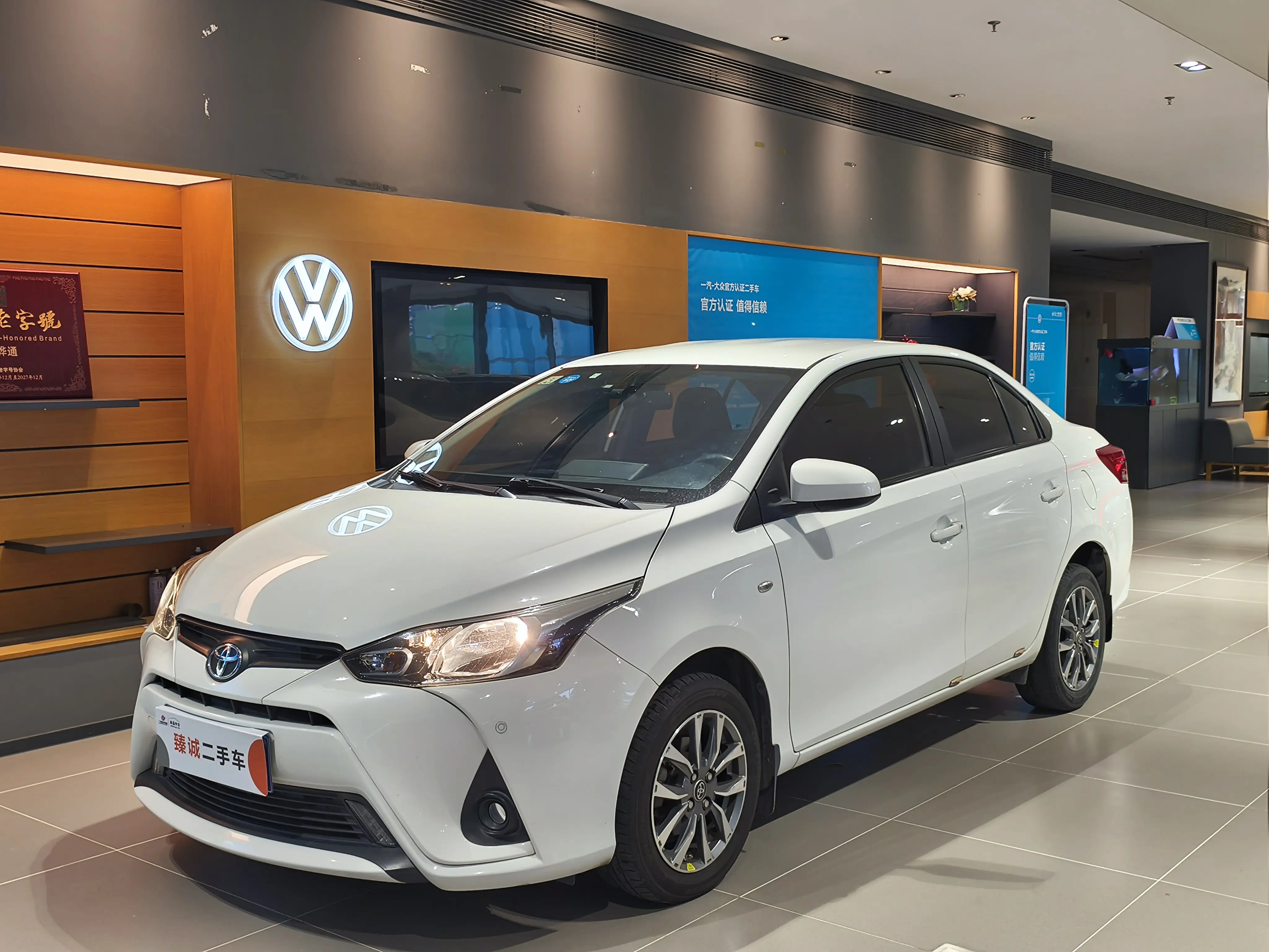 Toyota YARiS L Enjoy