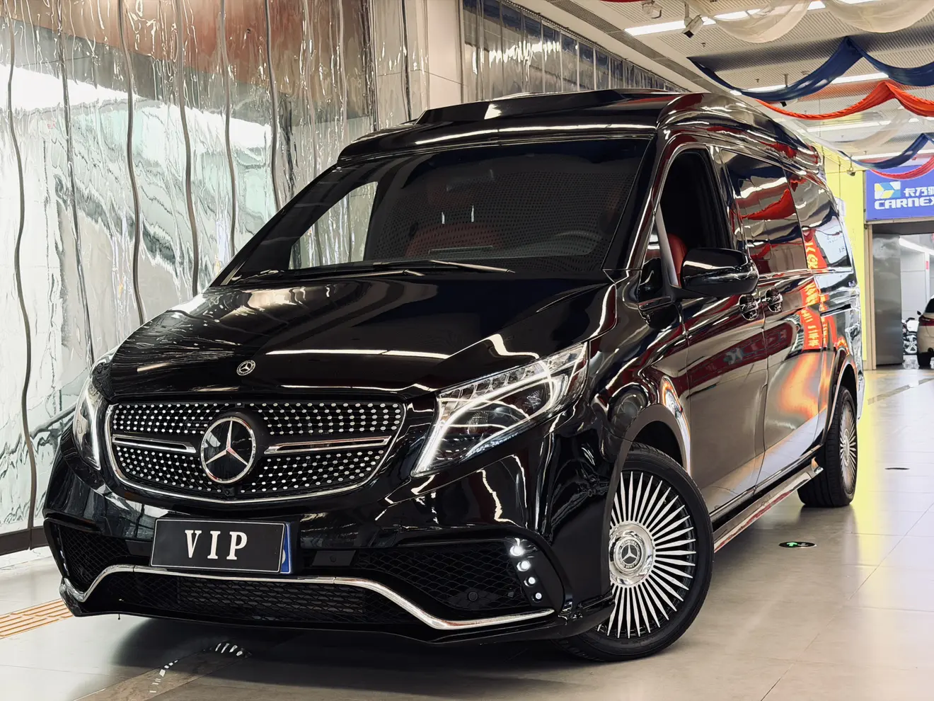 Mercedes-Benz V-Class