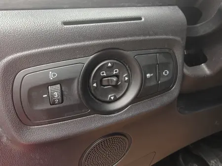 catalog-car-16