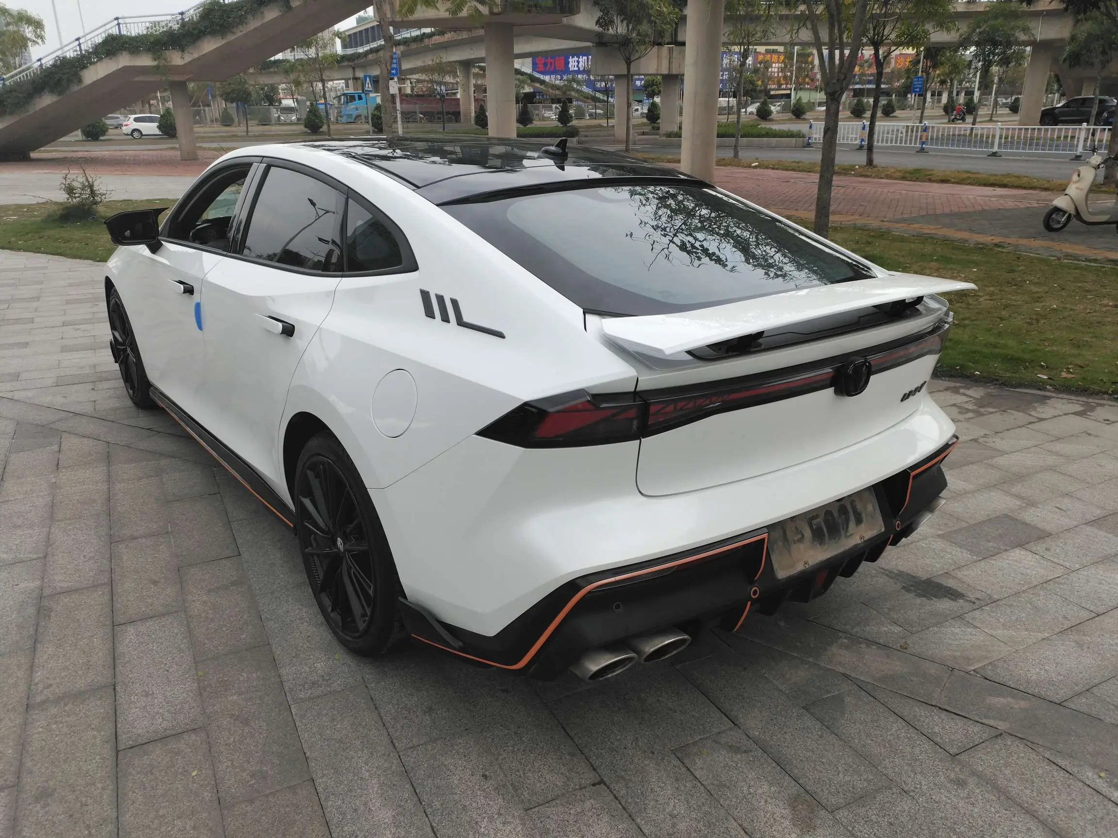 Changan UNI-V