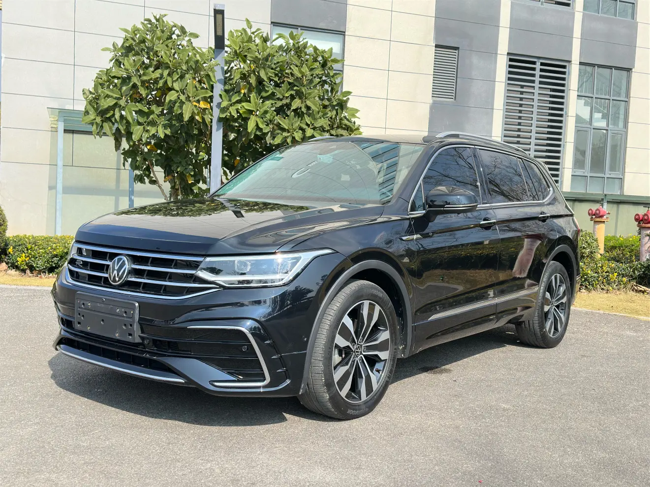Volkswagen Tiguan L
