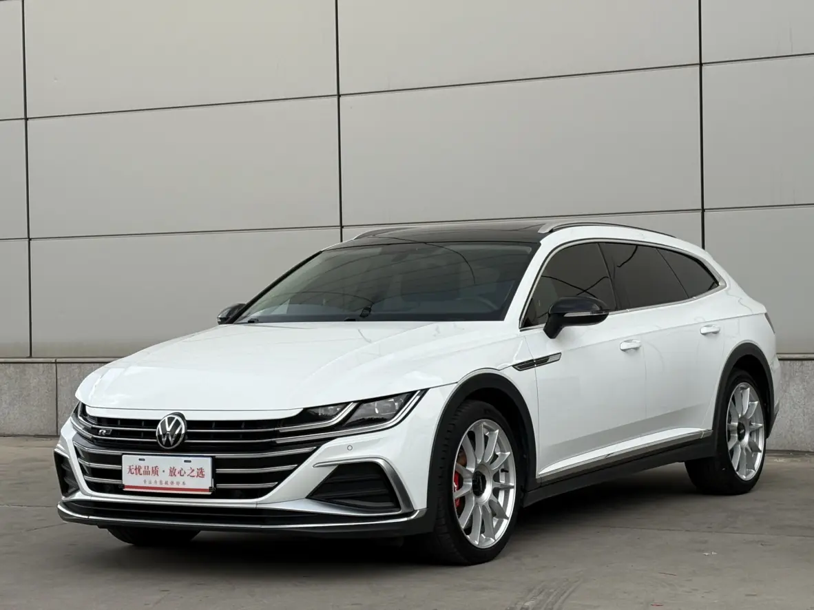 Volkswagen Arteon (CC)  из Китая