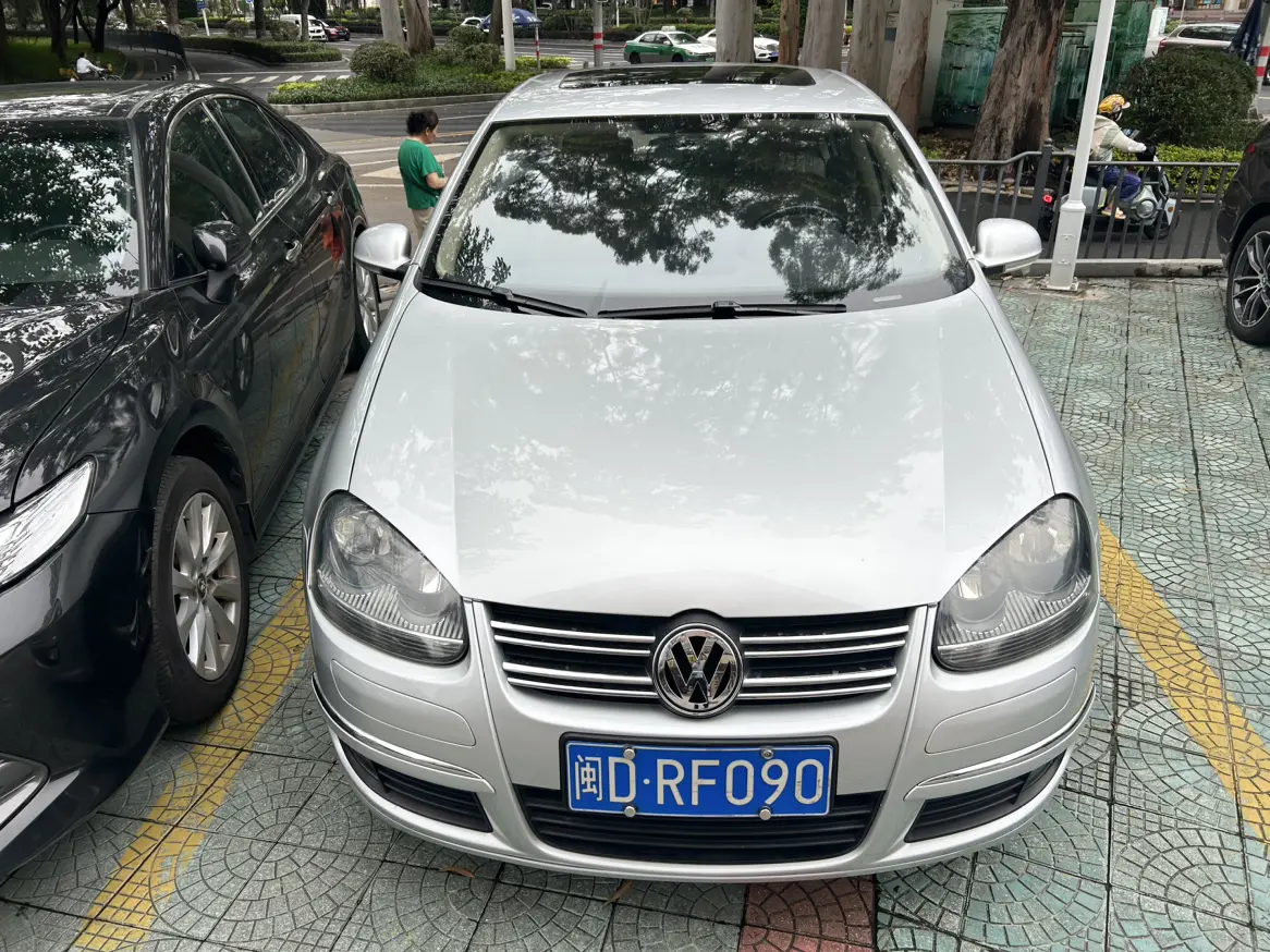Volkswagen Sagitar