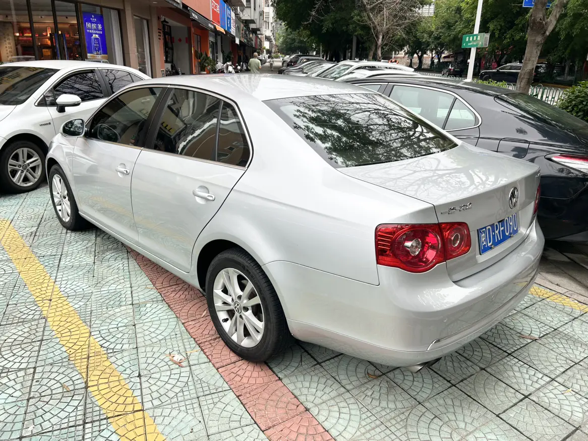 Volkswagen Sagitar