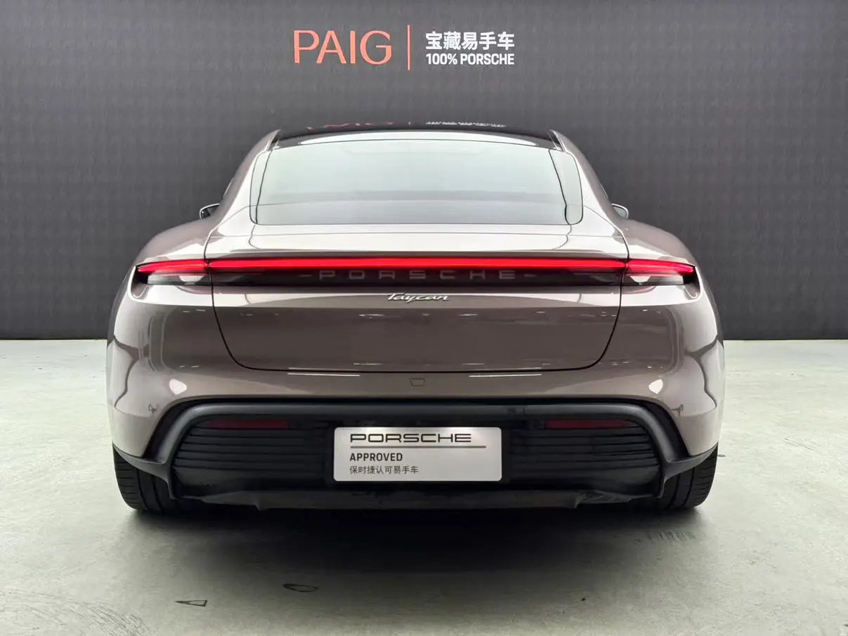 Porsche Taycan