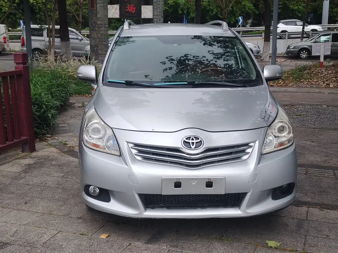 Toyota Verso / EZ