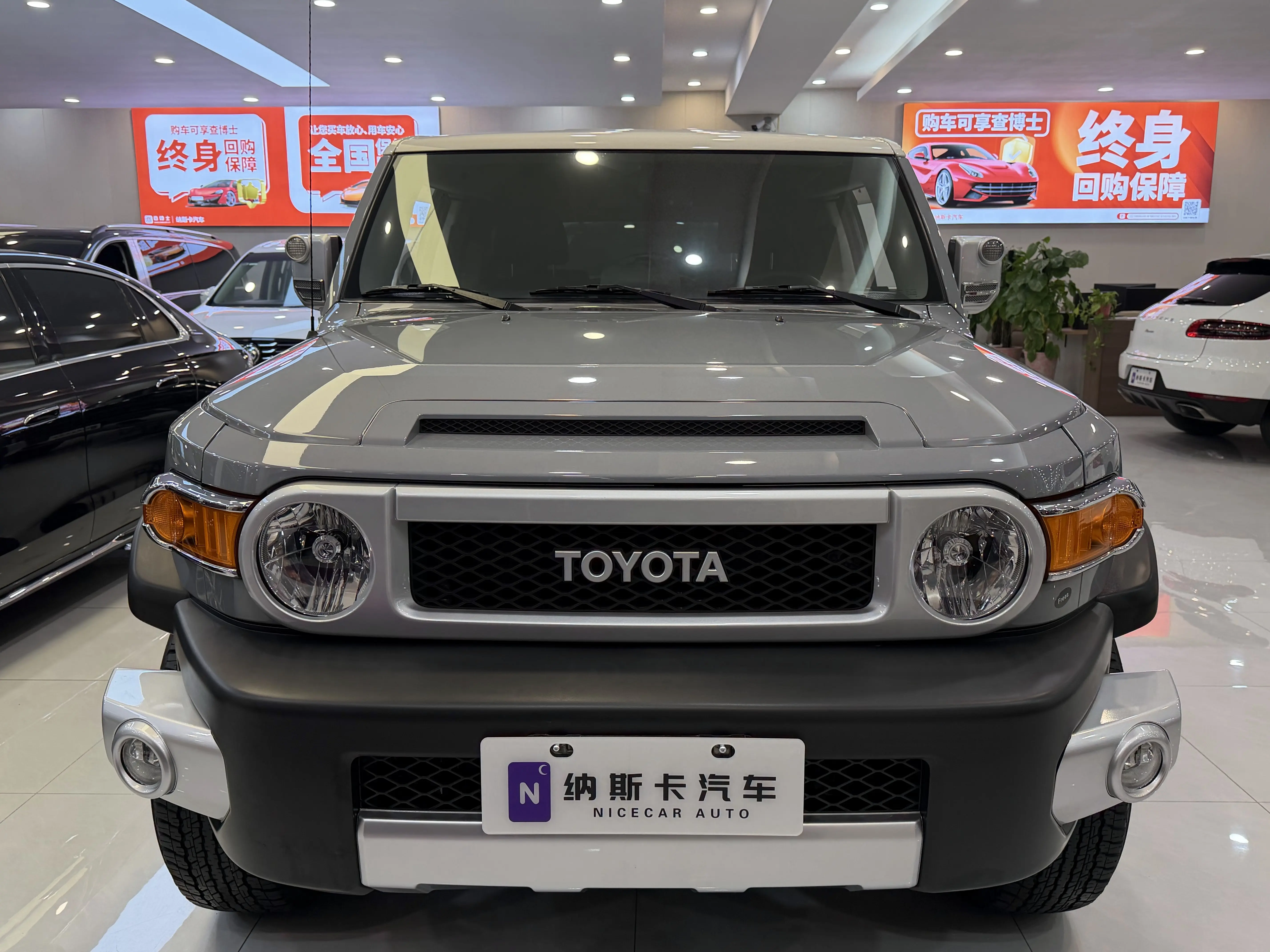 Toyota FJ Cruiser