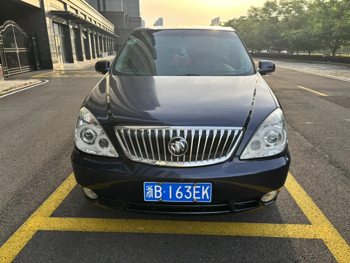 Buick GL8