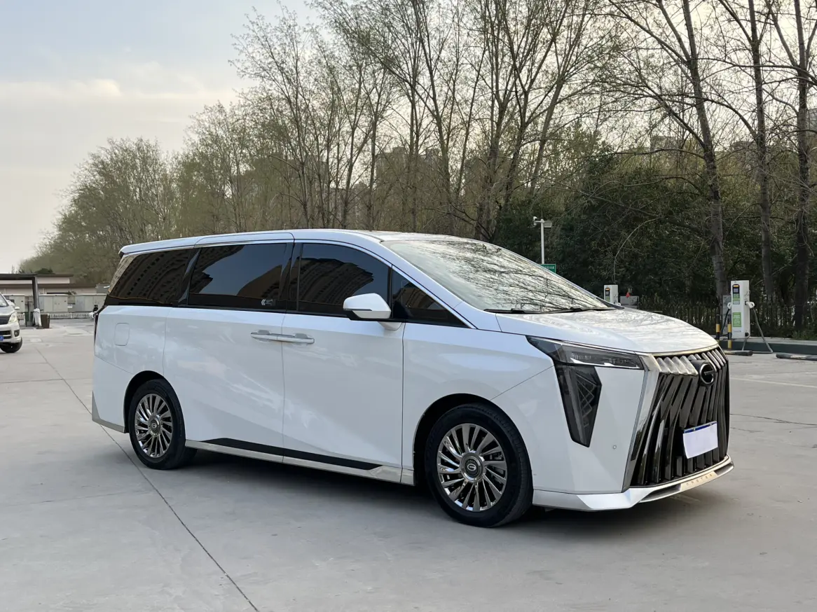 GAC Trumpchi M8