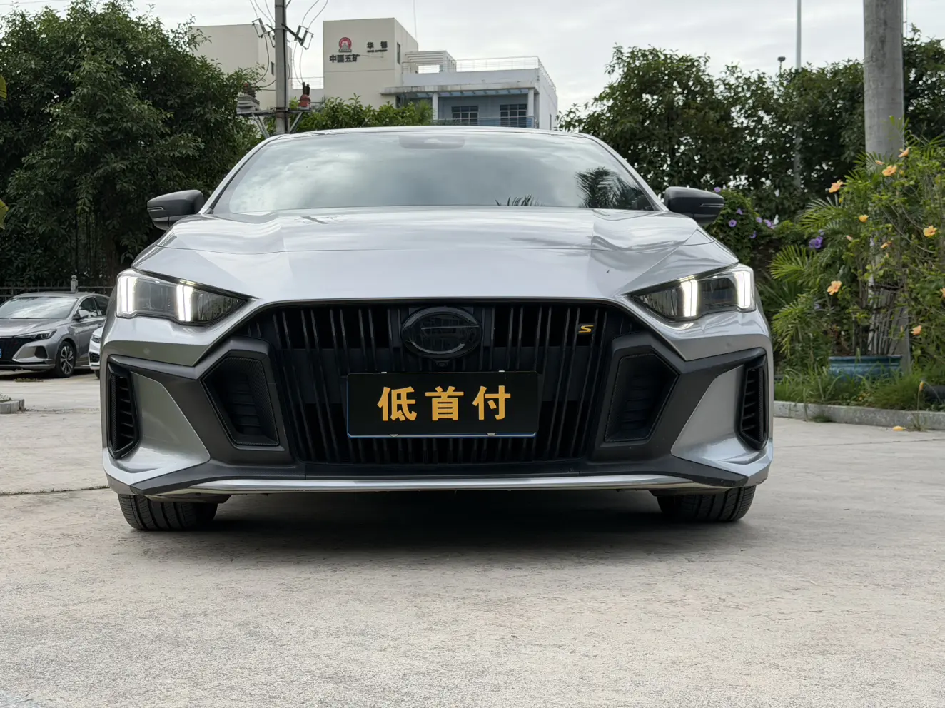 GAC Trumpchi Empow  из Китая