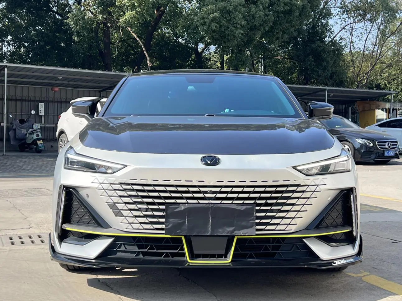 Changan UNI-V