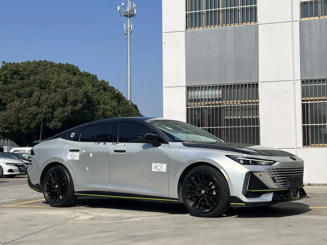 Changan UNI-V
