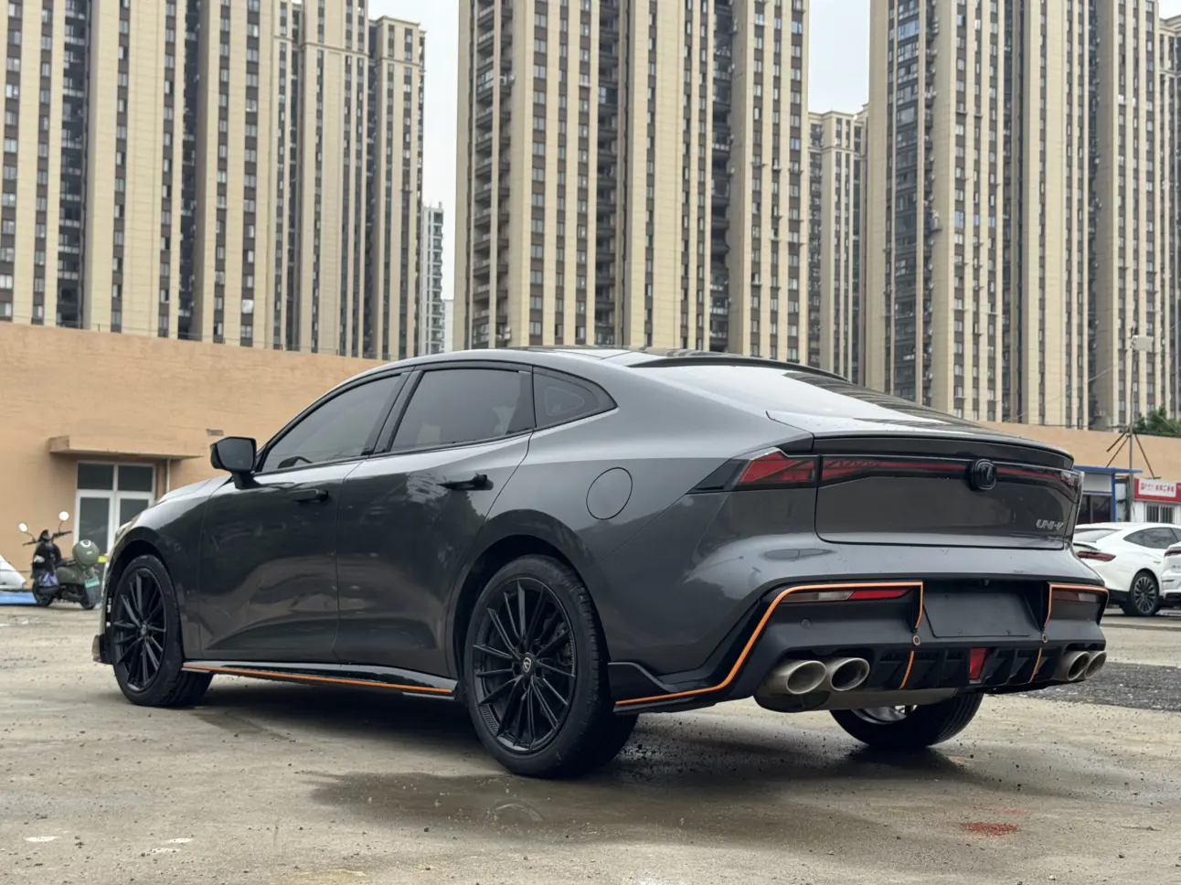Changan UNI-V