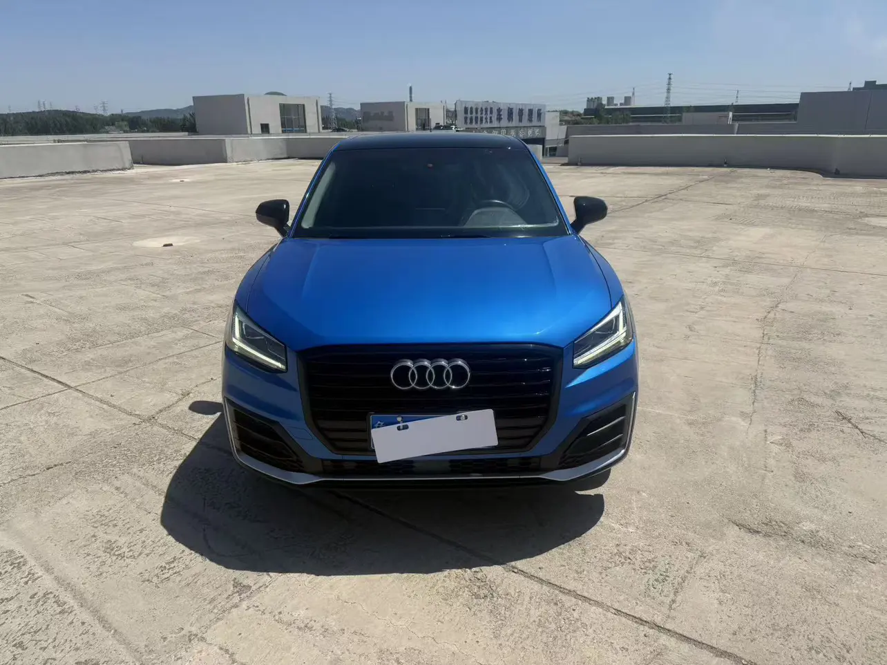 Audi Q2L