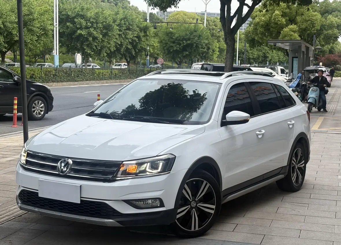 Volkswagen Lavida Wagon