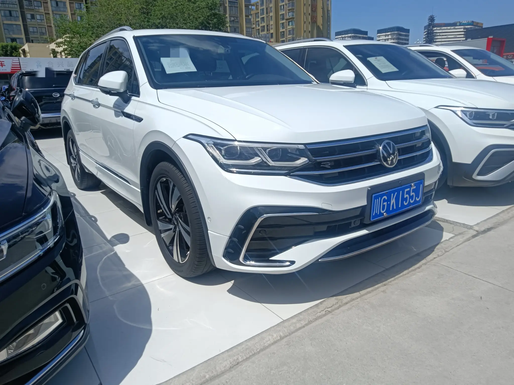 Volkswagen Tiguan L