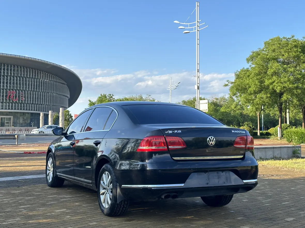 Volkswagen Magotan