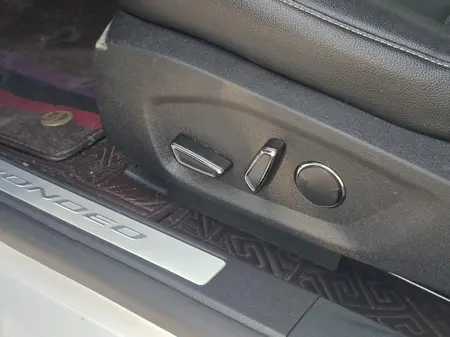 catalog-car-9