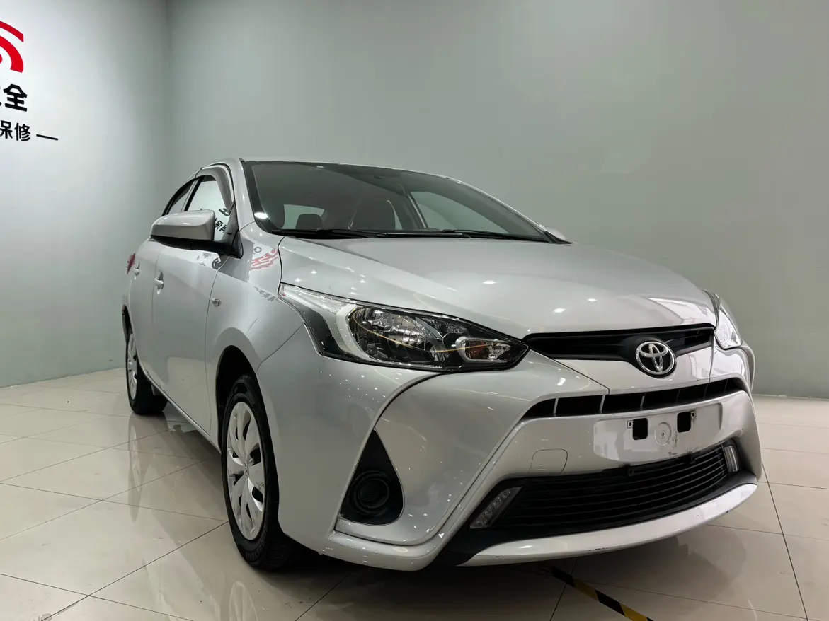 Toyota YARiS L Enjoy