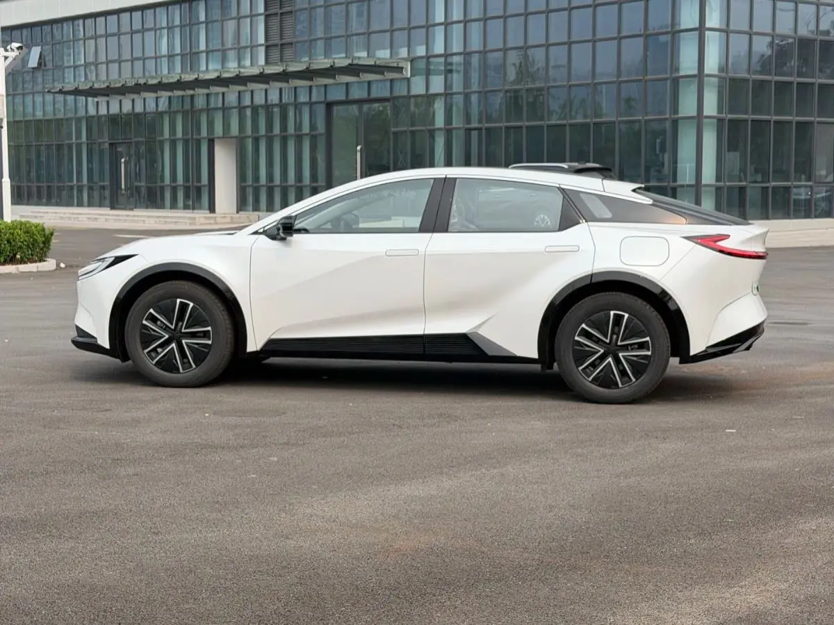 Toyota BZ
