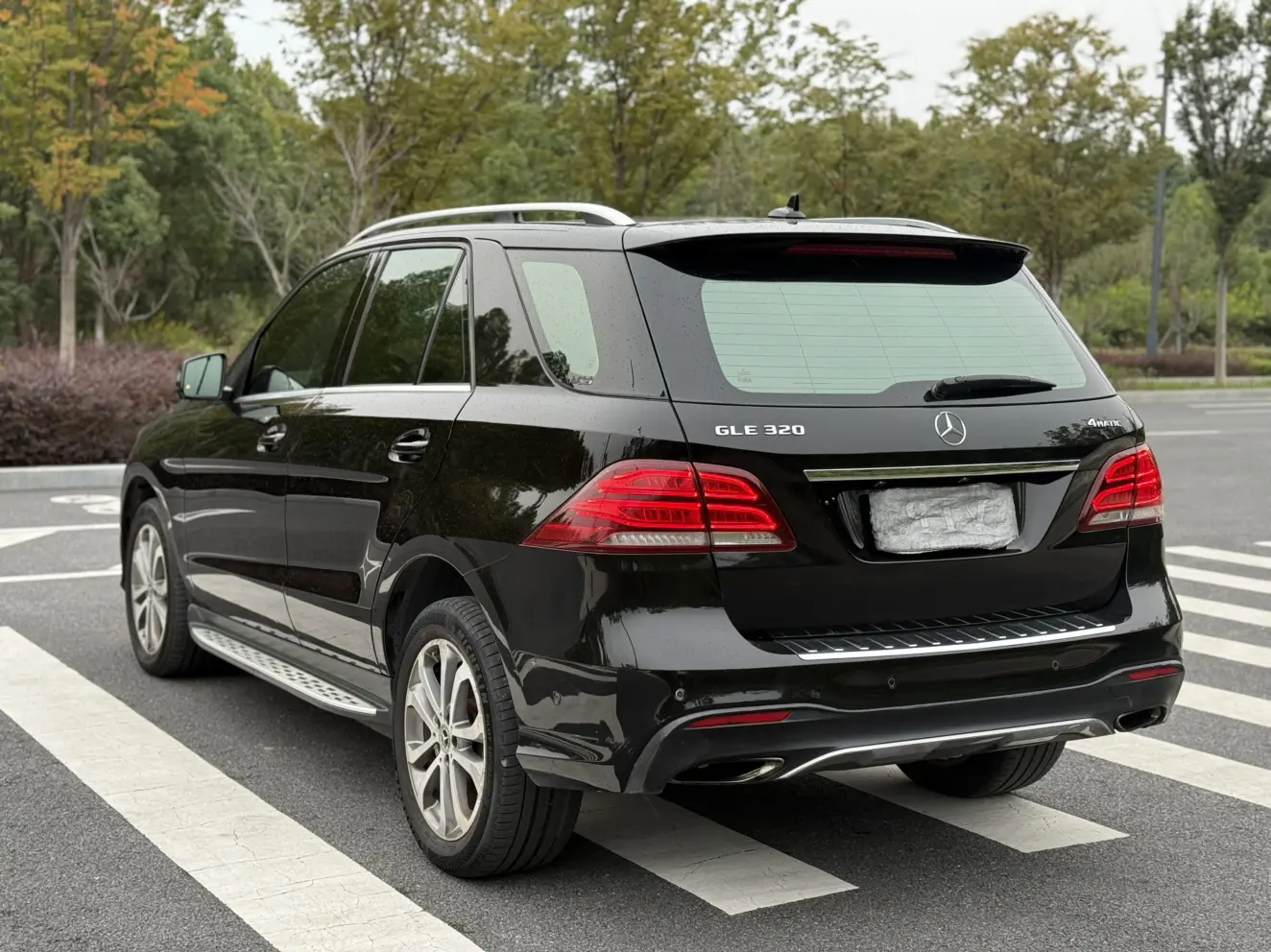 Mercedes-Benz GLE (Imported)