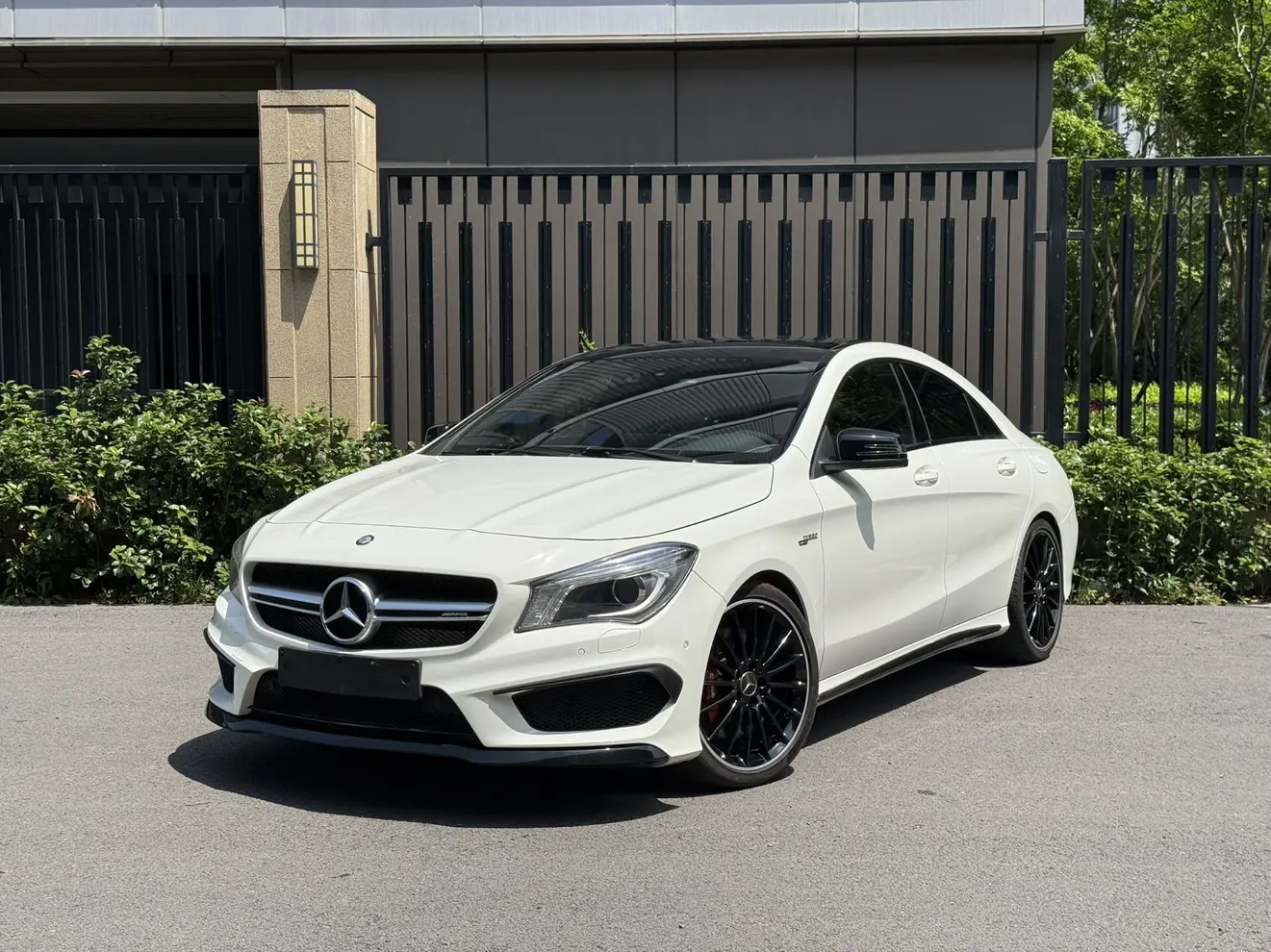 Mercedes-Benz Mercedes CLA AMG