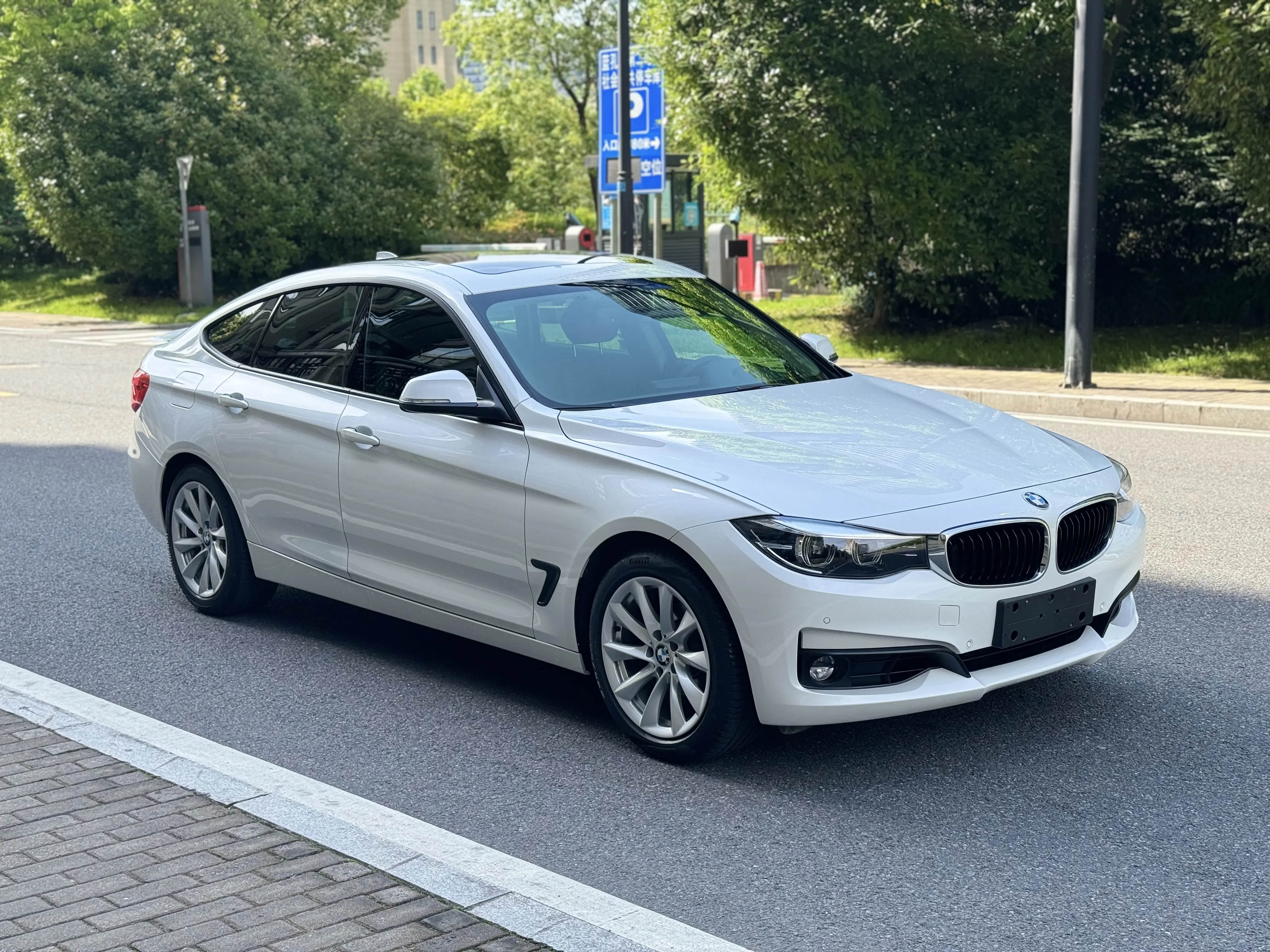 BMW 3 Series GT