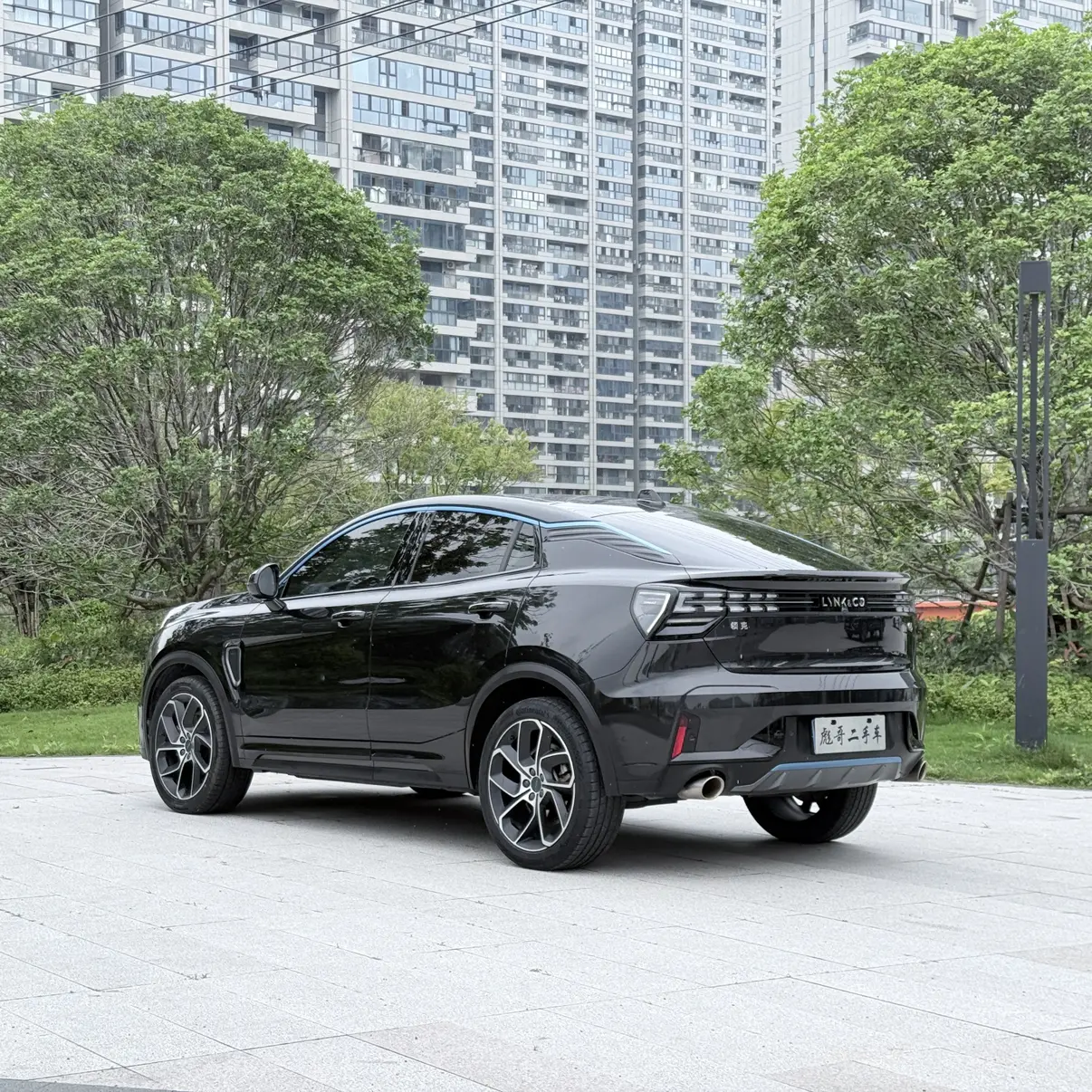 Lynk & Co 05