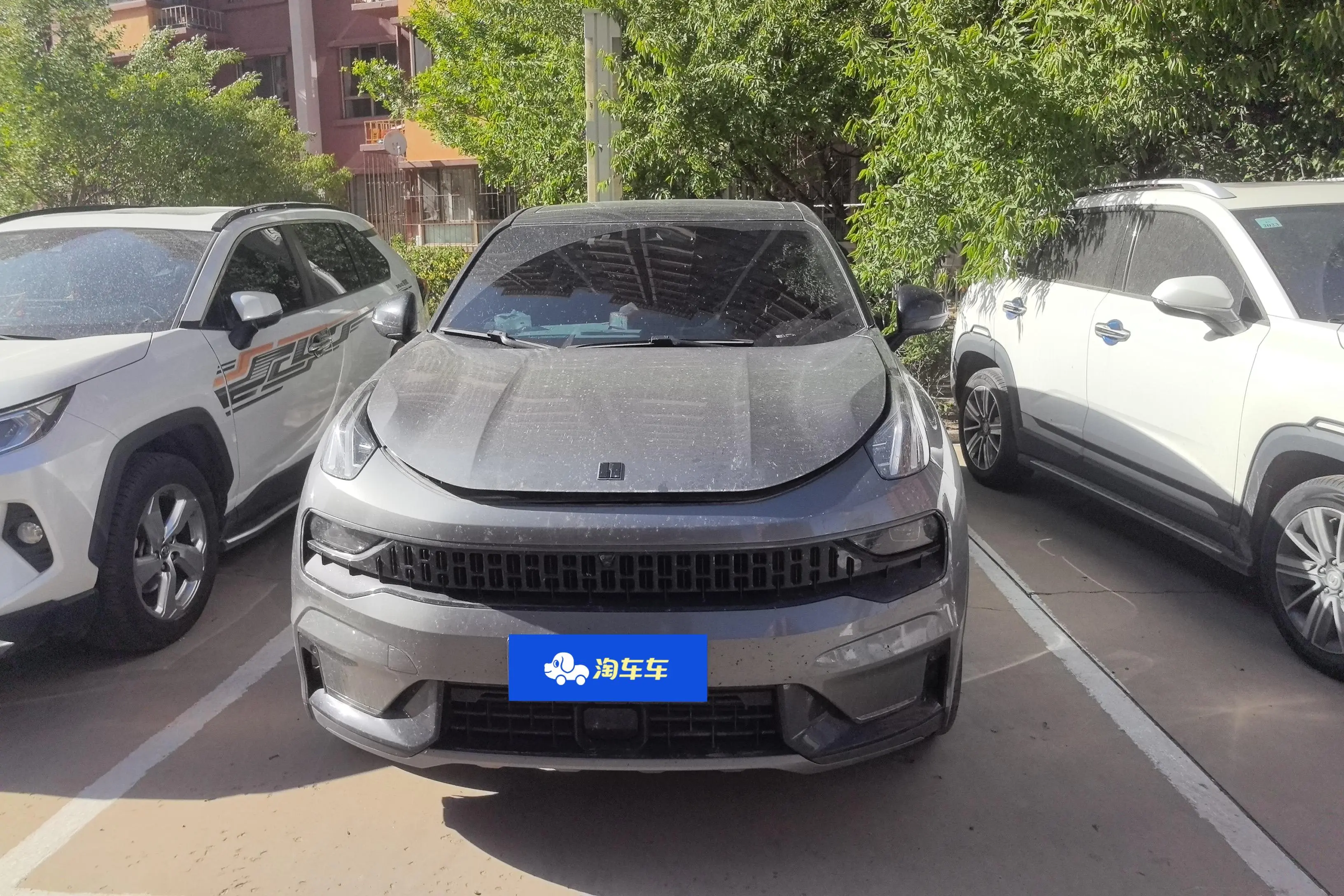 Lynk & Co 05