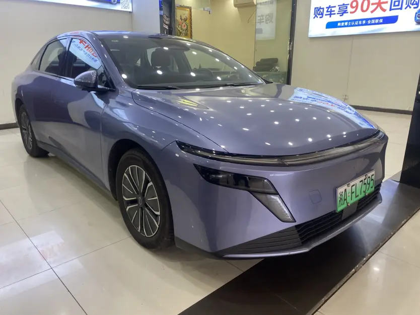 Nissan N6