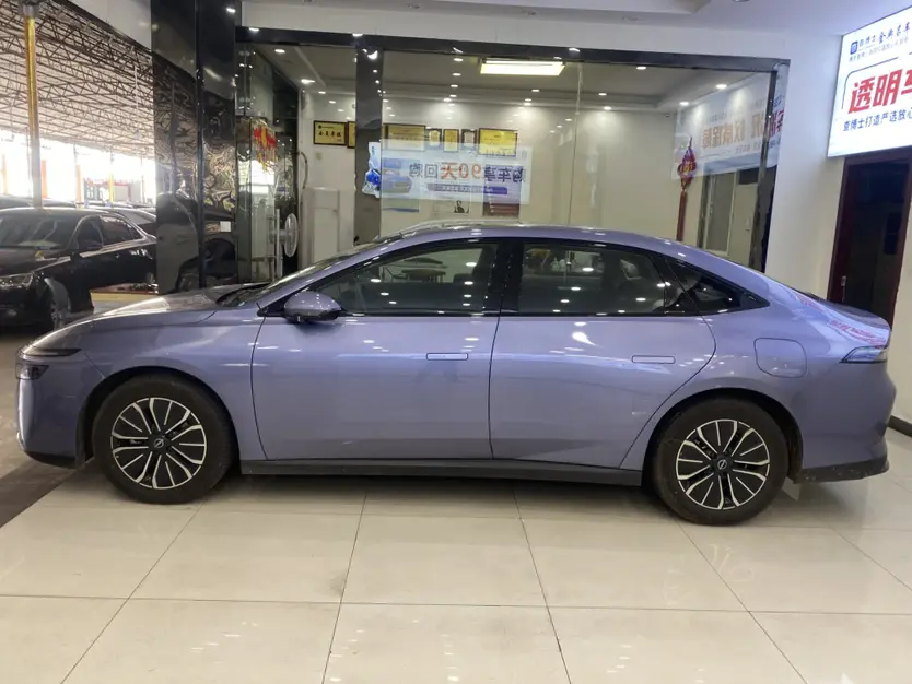 Nissan N6
