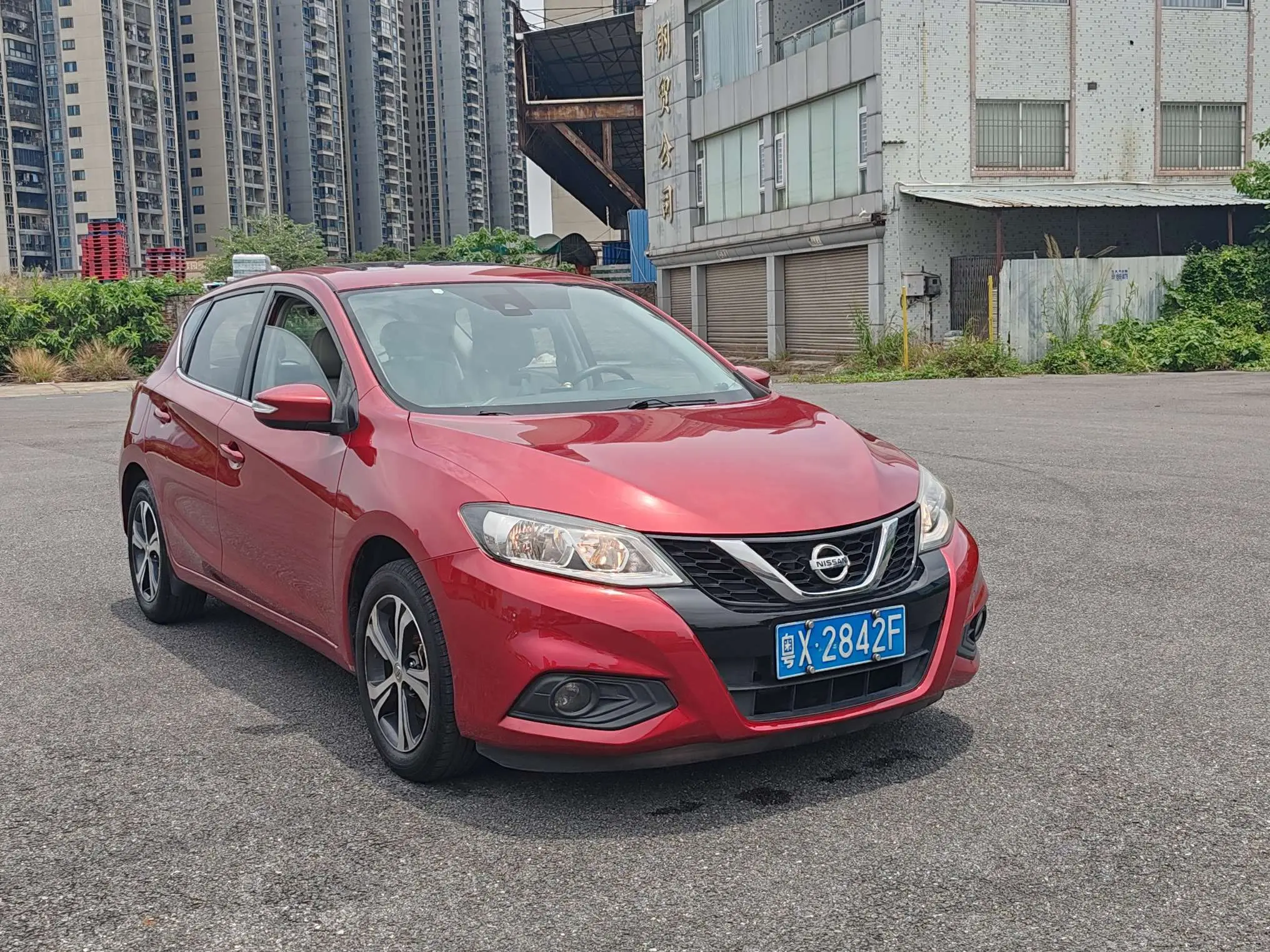 Nissan Tiida