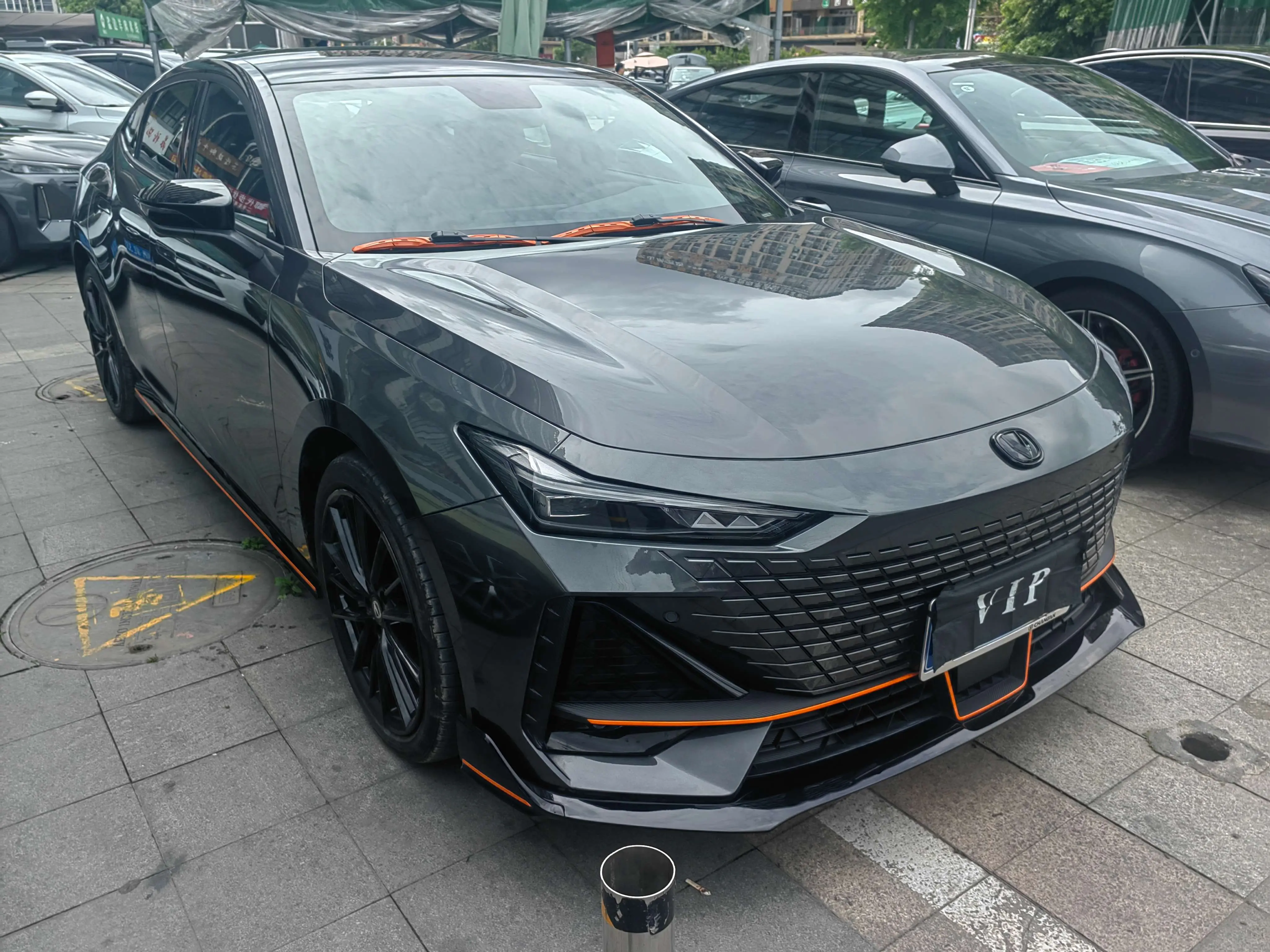 Changan  UNI-V