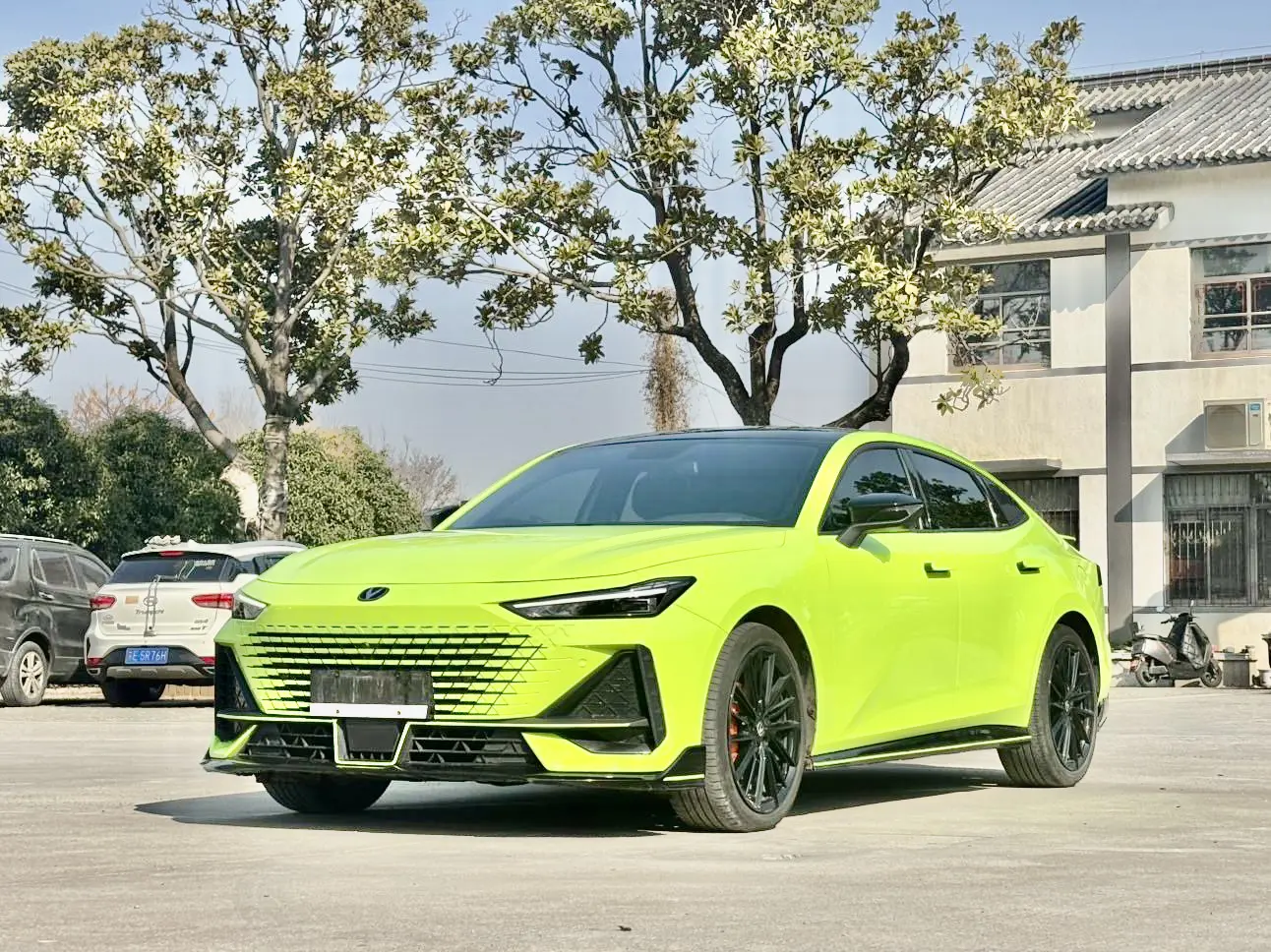 Changan UNI-V