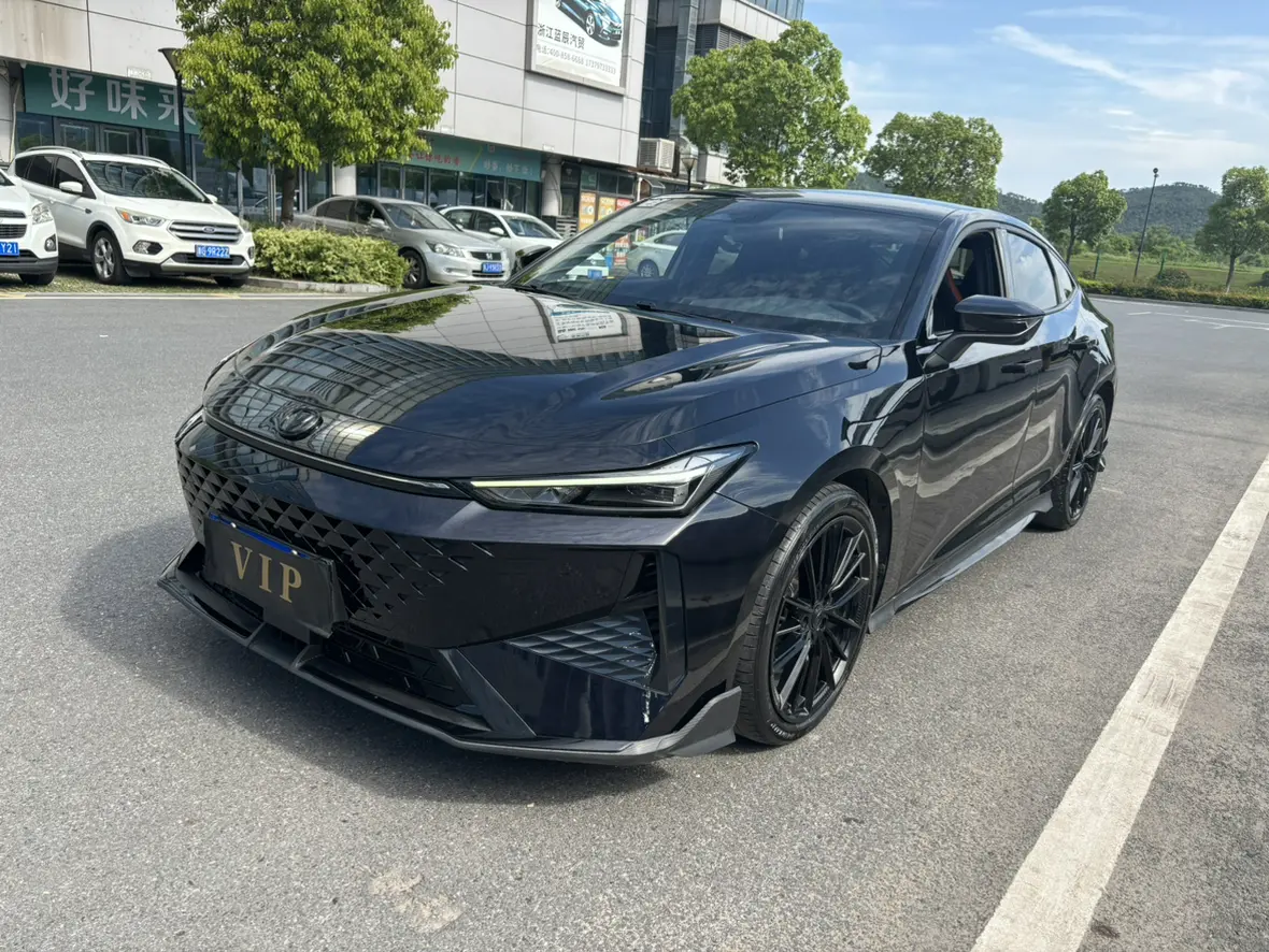 Changan UNI-V