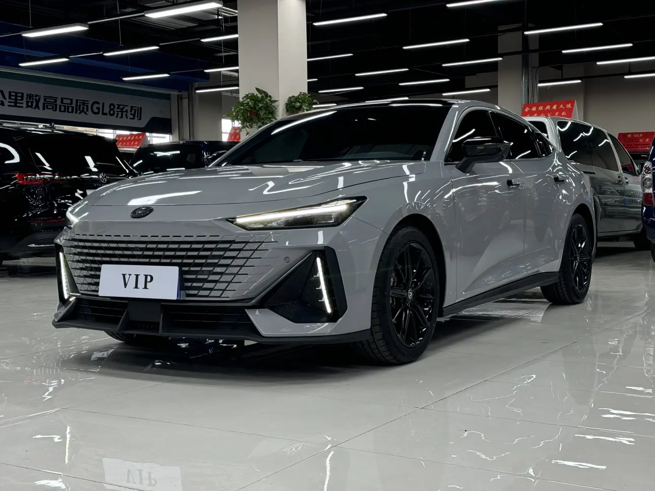 Changan UNI-V